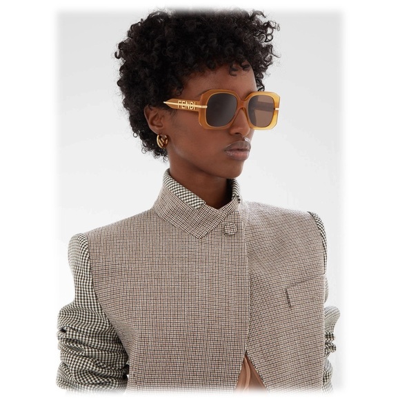 FENDI Sunglasses, NEW - Picture 7 of 9